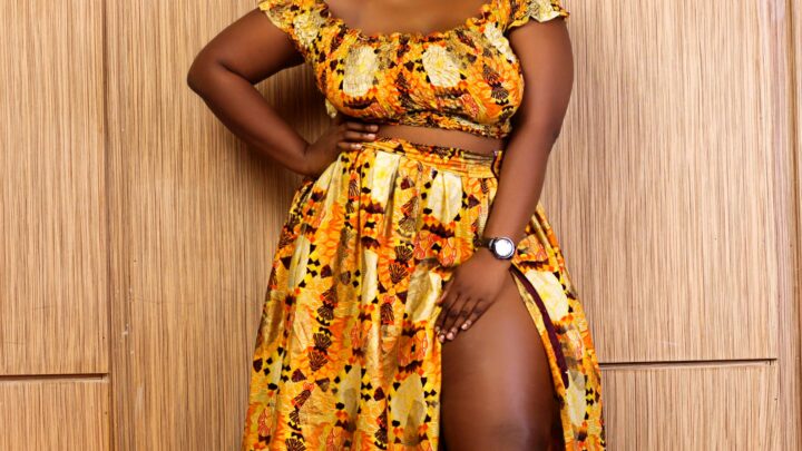 10 Ways to Feel Empowered in Your Plus-Size Dress